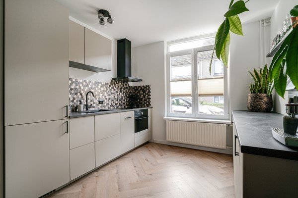 Medium property photo - Hoedekenskerkestraat 14, 6845 AP Arnhem